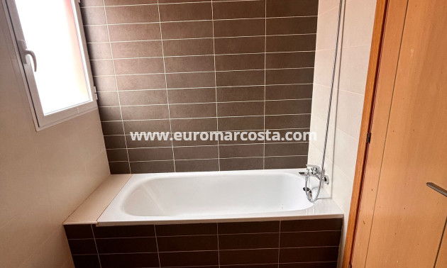 New Build - Apartment / flat - Orihuela Costa