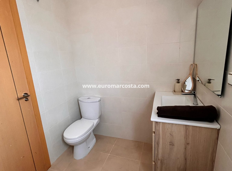 New Build - Apartment / flat - Orihuela Costa