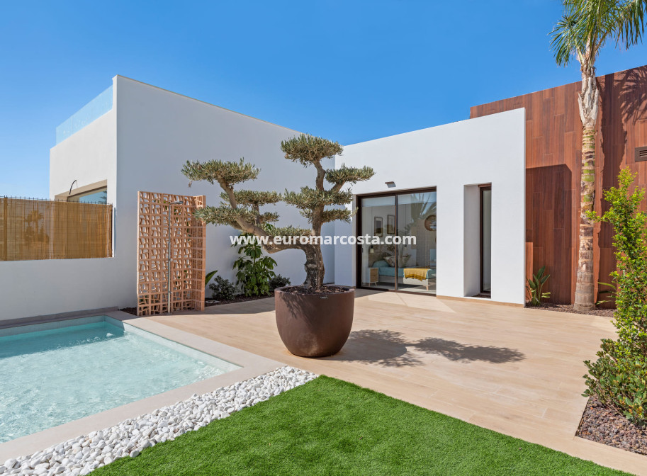 Nueva construcción  - detached - Los Alcazares - Murcia