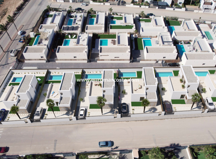 Nueva construcción  - detached - Algorfa