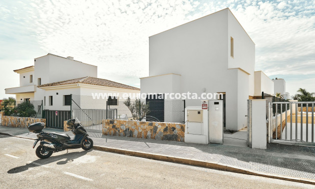 New Build - detached - Los Montesinos