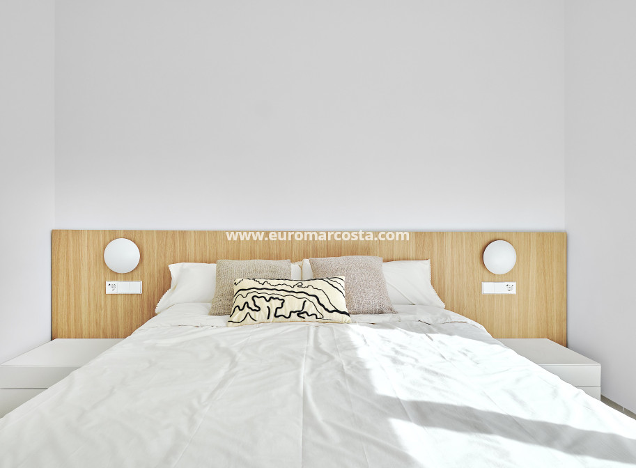 New Build - detached - Los Montesinos