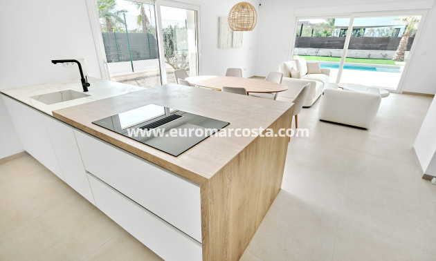 New Build - detached - Los Montesinos
