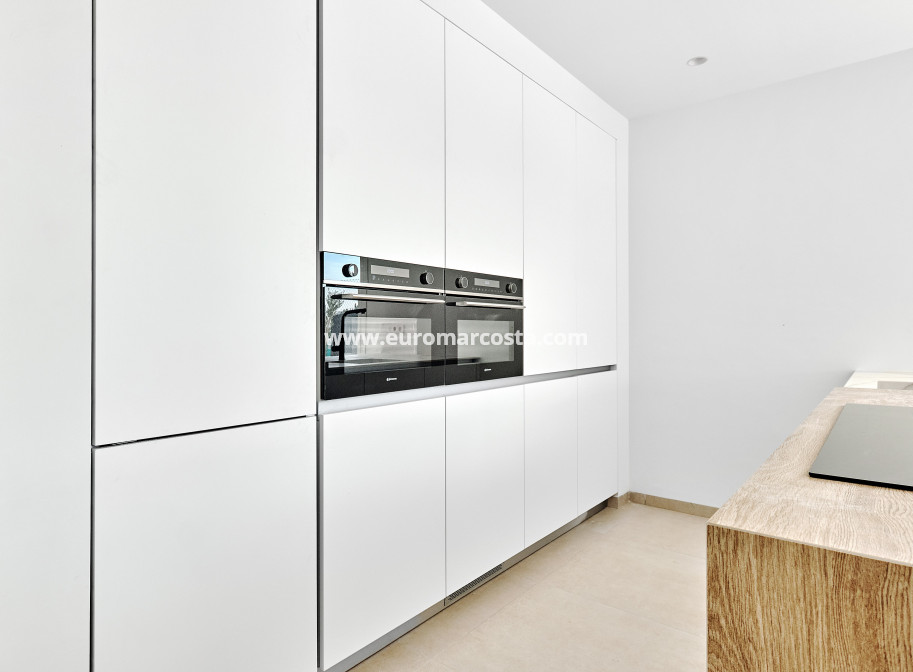 New Build - detached - Los Montesinos
