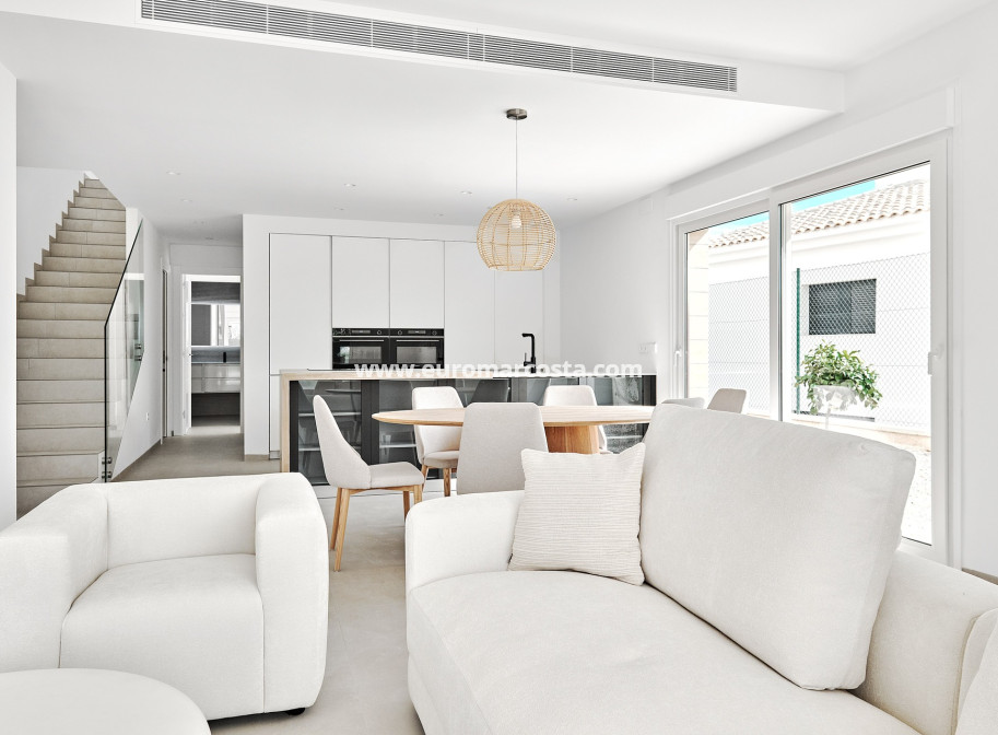 New Build - detached - Los Montesinos