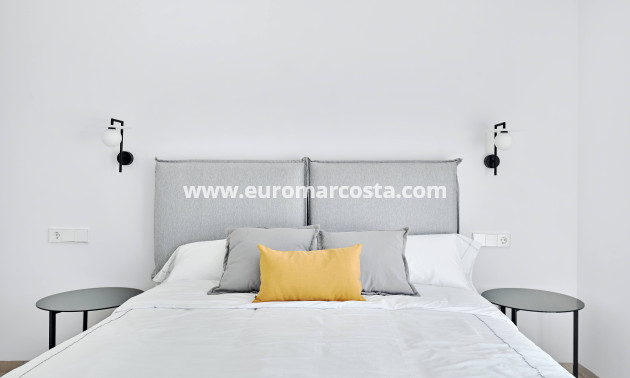New Build - detached - Los Montesinos