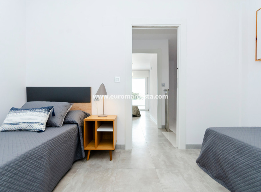 New Build - terraced - Torrevieja - TORREVIEJA