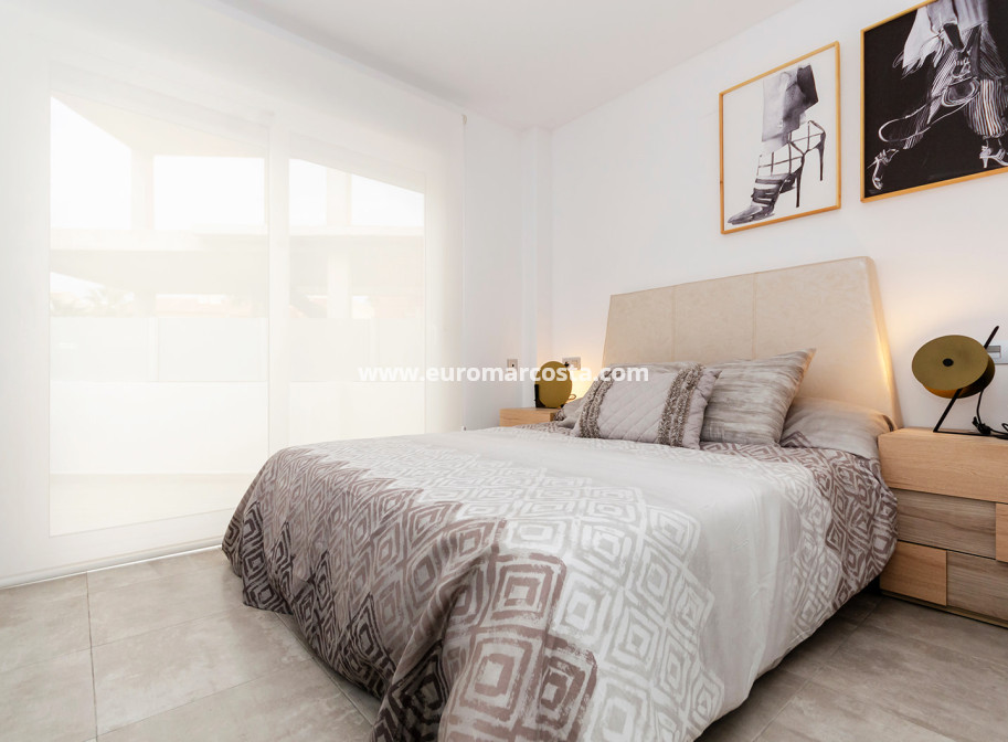 New Build - terraced - Torrevieja - TORREVIEJA