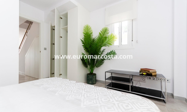 New Build - terraced - Torrevieja - TORREVIEJA