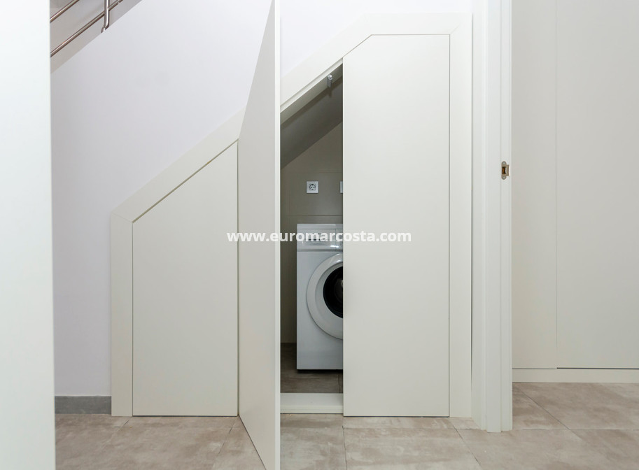 New Build - terraced - Torrevieja - TORREVIEJA