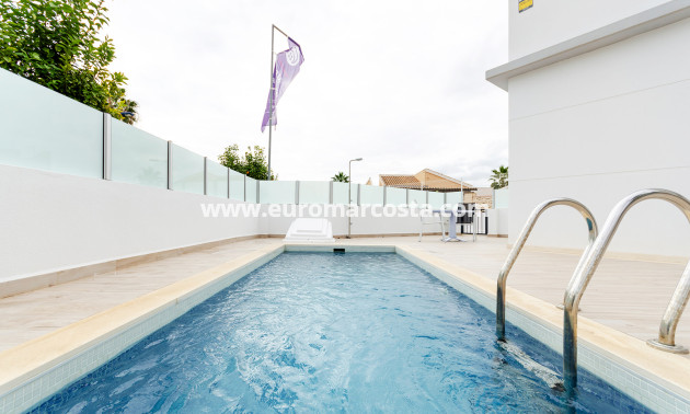 New Build - terraced - Torrevieja - TORREVIEJA