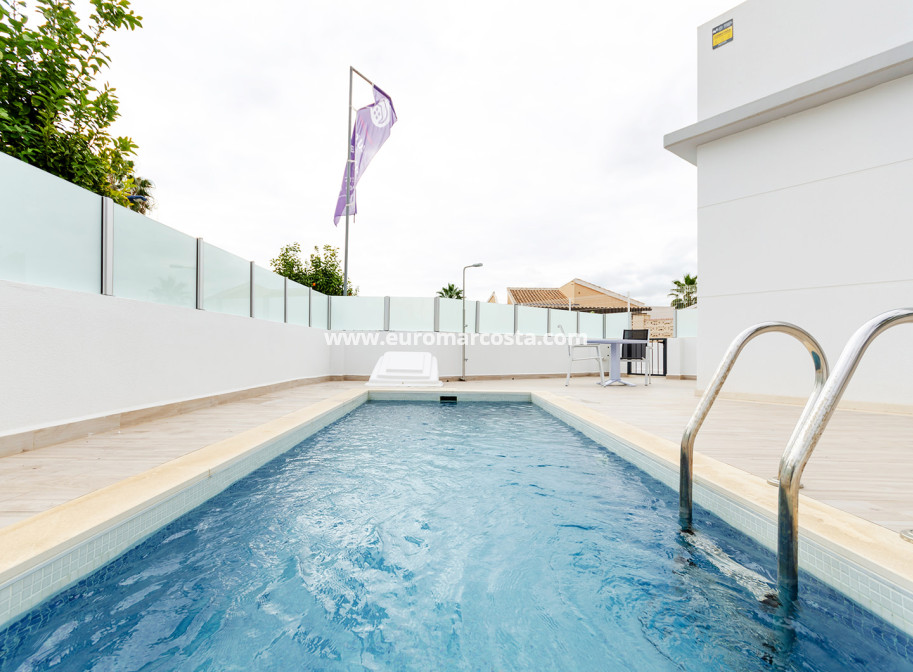 New Build - terraced - Torrevieja - TORREVIEJA