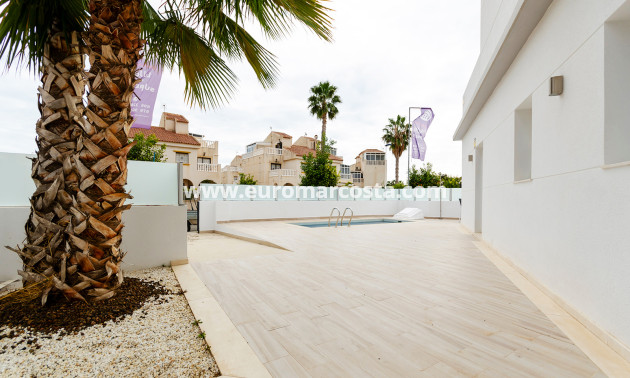 New Build - terraced - Torrevieja - TORREVIEJA