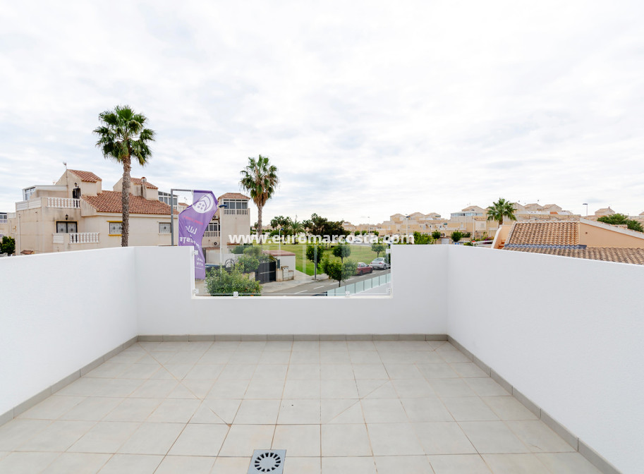 New Build - terraced - Torrevieja - TORREVIEJA