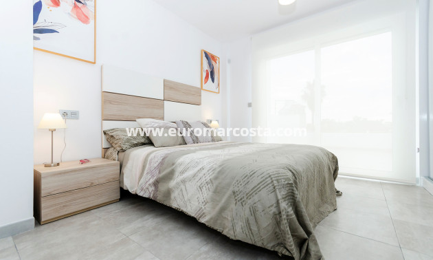 New Build - terraced - Torrevieja - TORREVIEJA