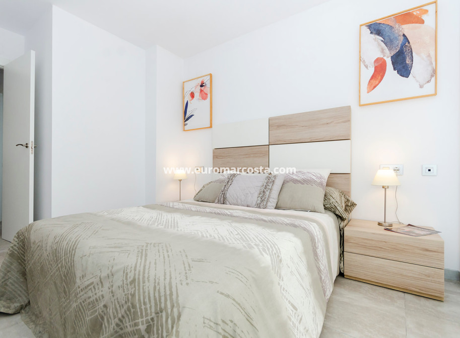 New Build - terraced - Torrevieja - TORREVIEJA