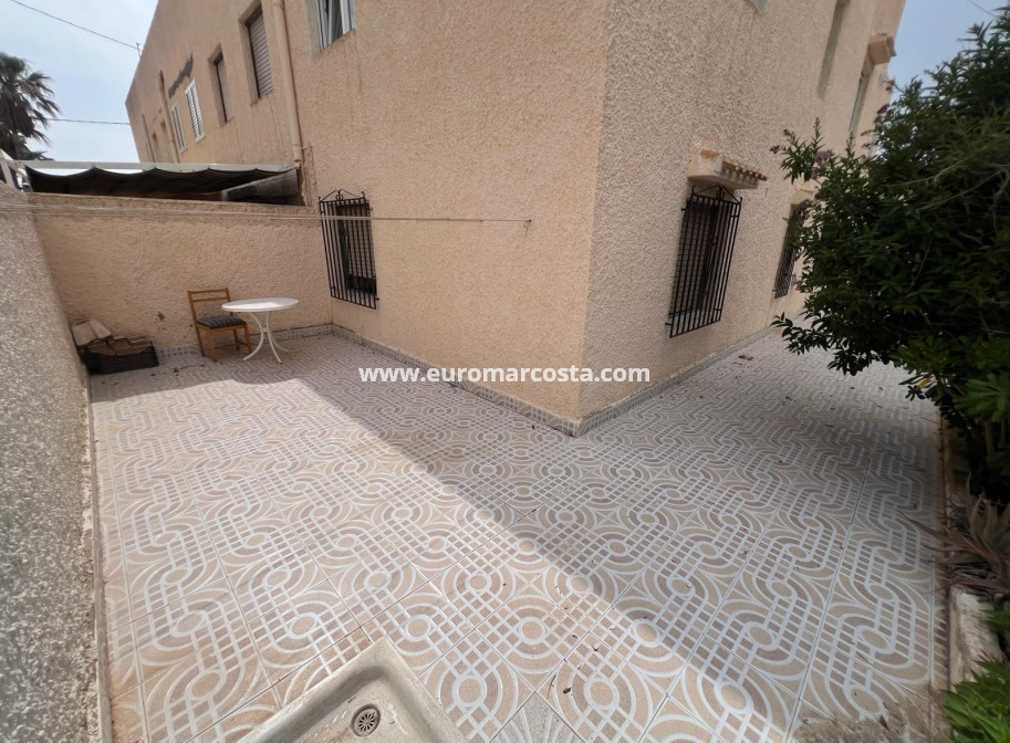 Venta - Bungalow Planta Baja - La Mata