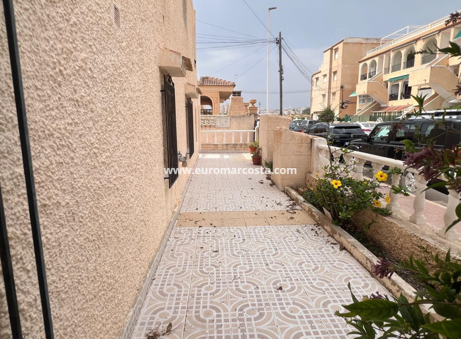 Venta - Bungalow Planta Baja - La Mata
