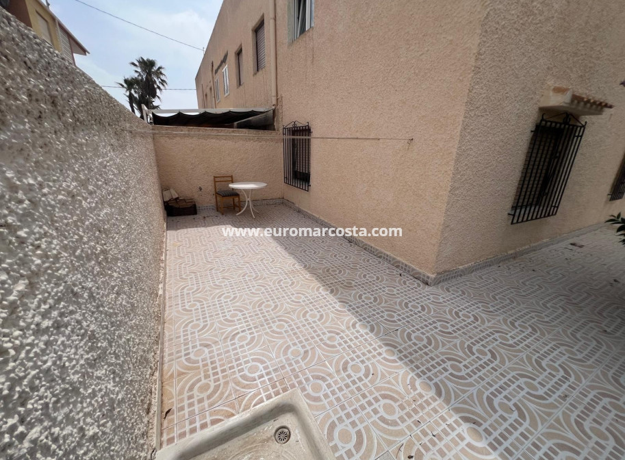 Venta - Bungalow Planta Baja - La Mata