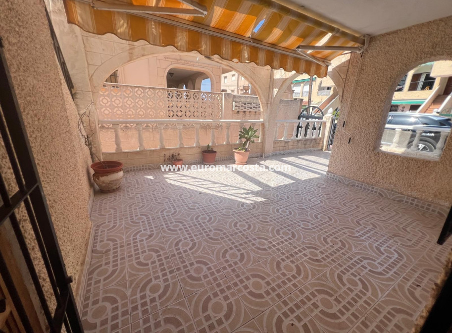 Venta - Bungalow Planta Baja - La Mata