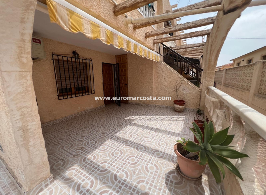 Venta - Bungalow Planta Baja - La Mata