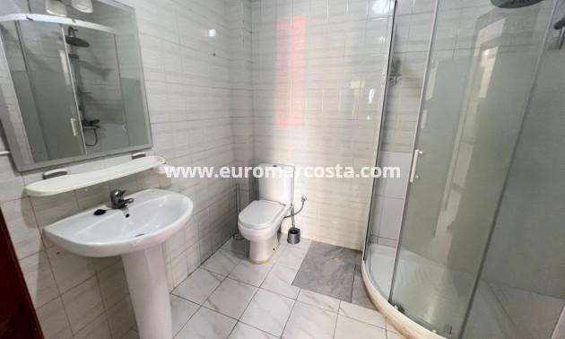 Venta - Bungalow Planta Baja - La Mata