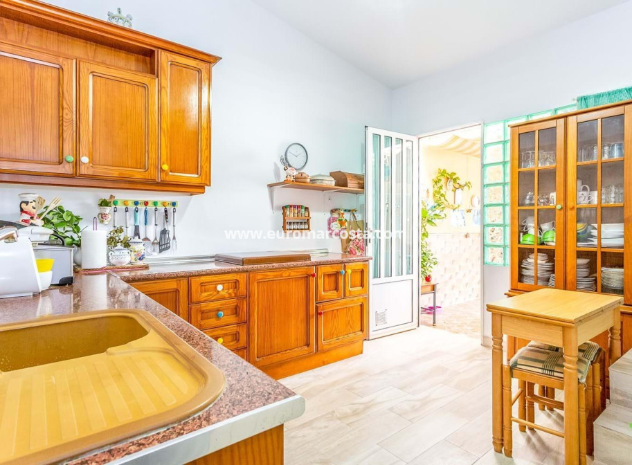 Sale - Chalet - Orihuela Costa - La Zenia- Orihuela costa