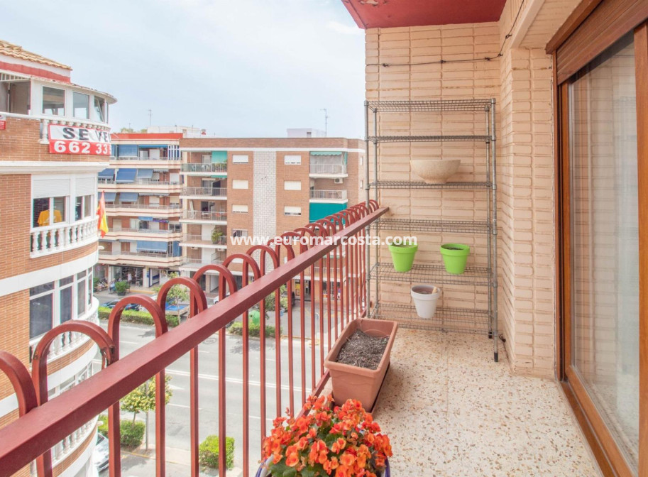 Venta - Apartamento / piso - Torrevieja - TORREVIEJA