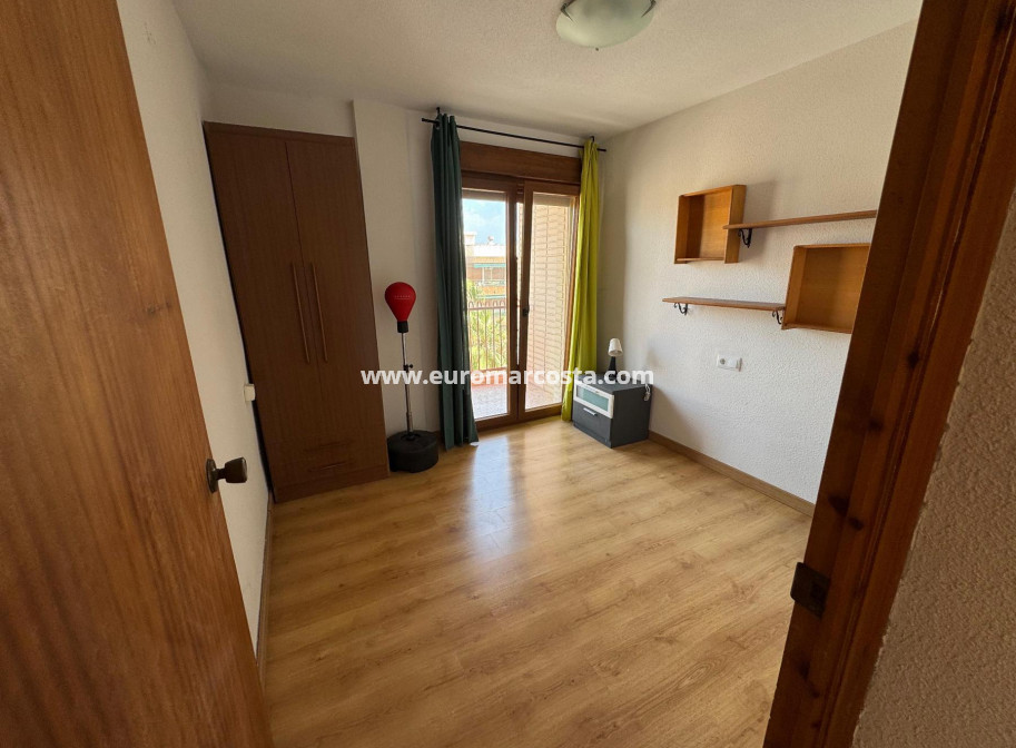 Venta - Apartamento / piso - Torrevieja - TORREVIEJA
