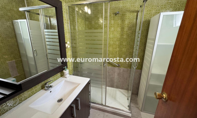 Venta - Apartamento / piso - Torrevieja - TORREVIEJA