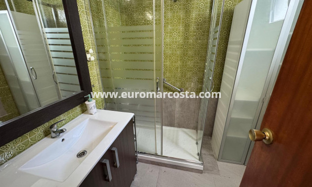 Venta - Apartamento / piso - Torrevieja - TORREVIEJA