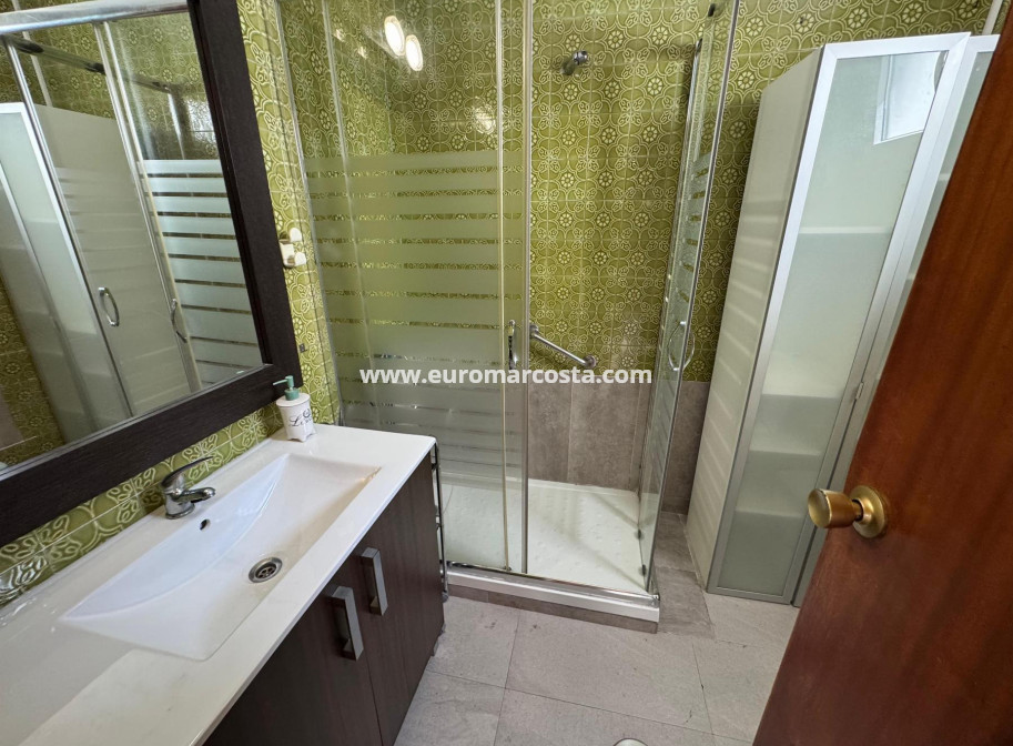 Venta - Apartamento / piso - Torrevieja - TORREVIEJA