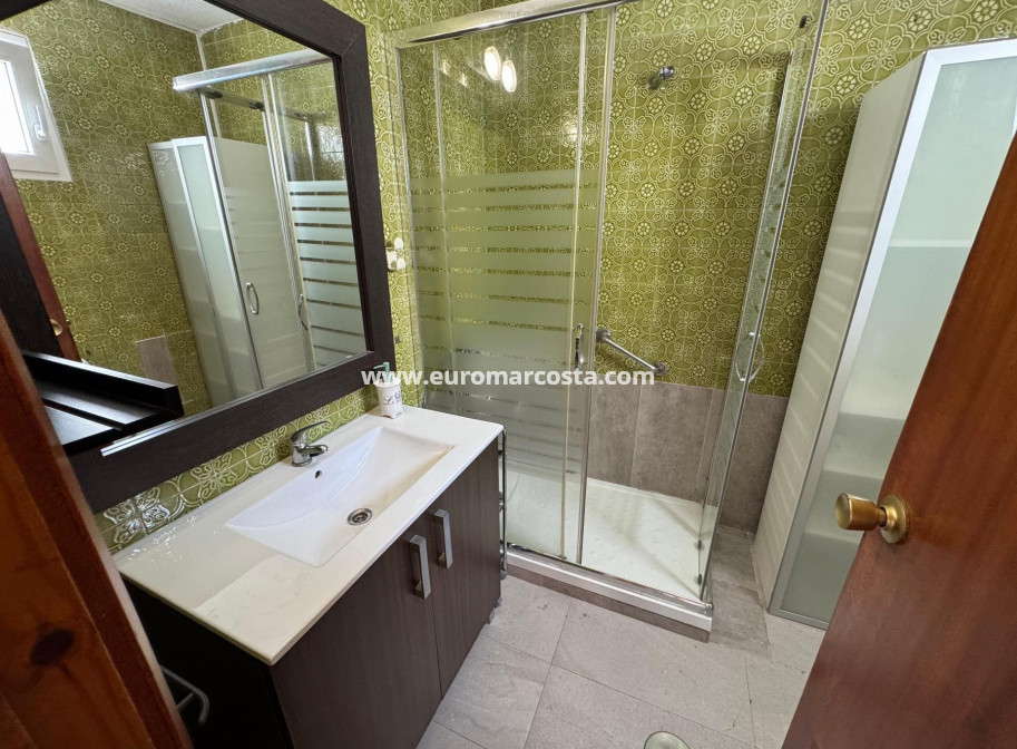 Venta - Apartamento / piso - Torrevieja - TORREVIEJA