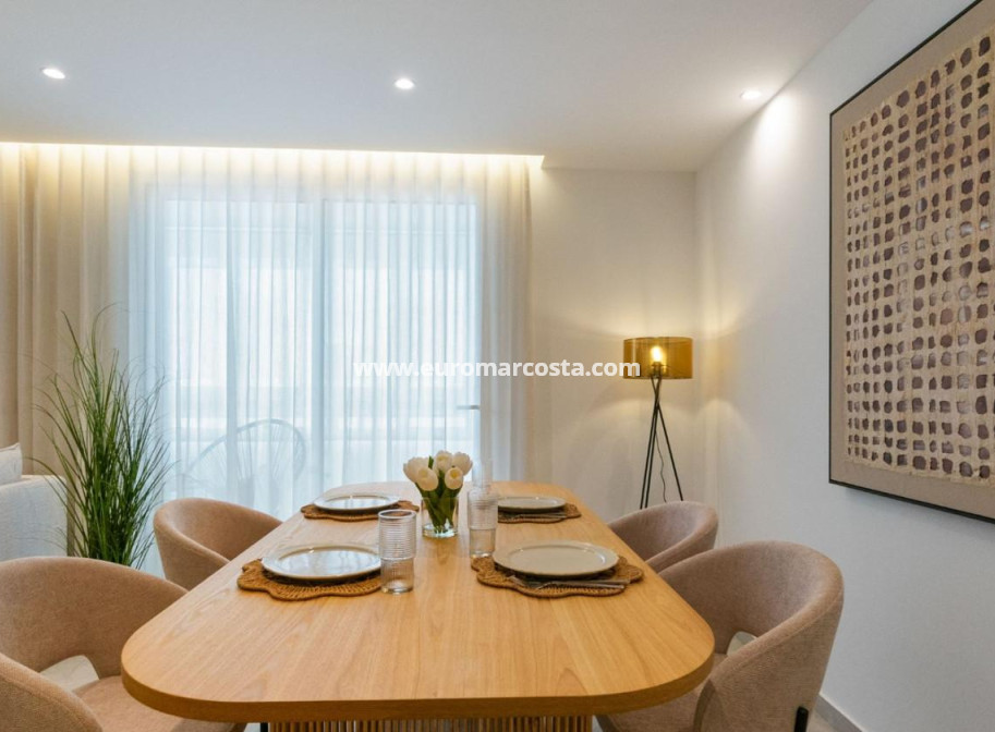 Venta - Apartamento / piso - Torrevieja - TORREVIEJA