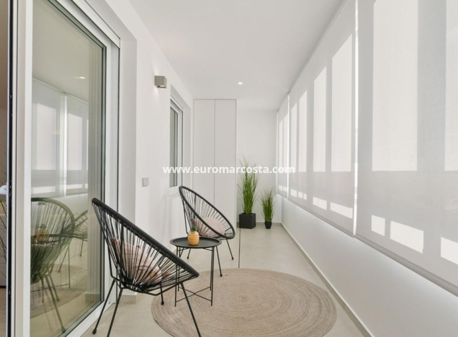 Venta - Apartamento / piso - Torrevieja - TORREVIEJA