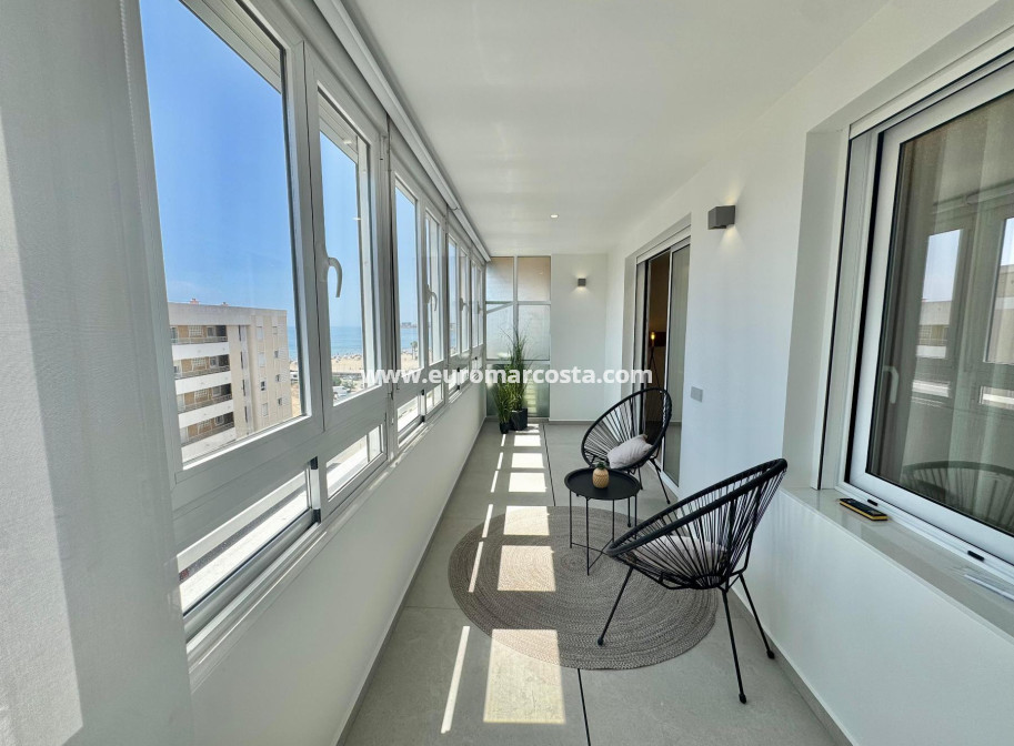 Venta - Apartamento / piso - Torrevieja - TORREVIEJA