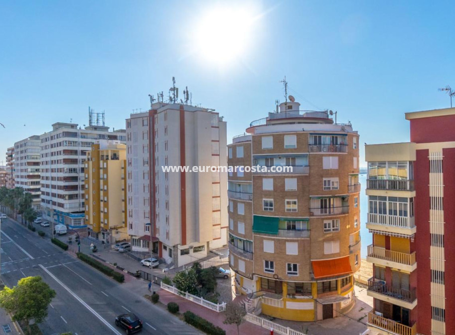 Venta - Apartamento / piso - Torrevieja - TORREVIEJA