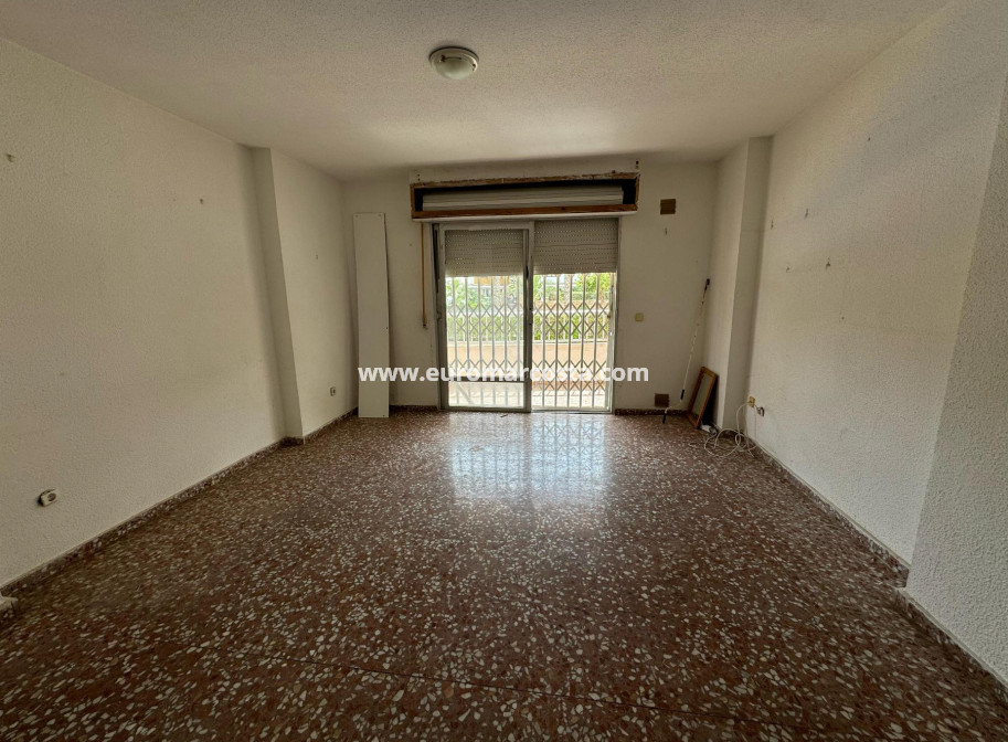 Sale - Apartment / flat - Torrevieja - TORREVIEJA