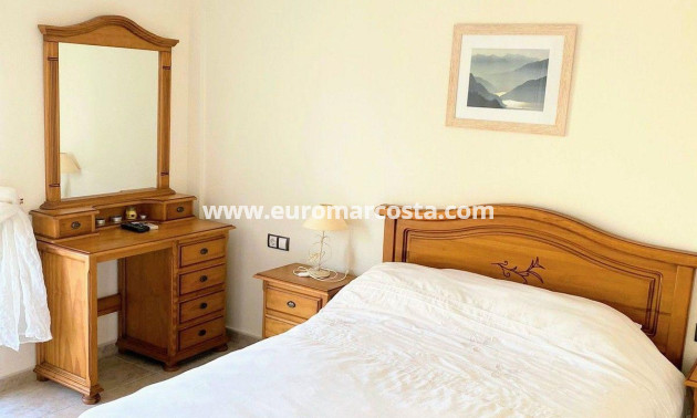 Sale - Chalet - Orihuela Costa