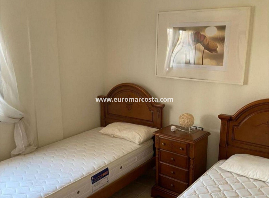 Sale - Chalet - Orihuela Costa