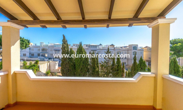 Sale - Casa - Orihuela Costa