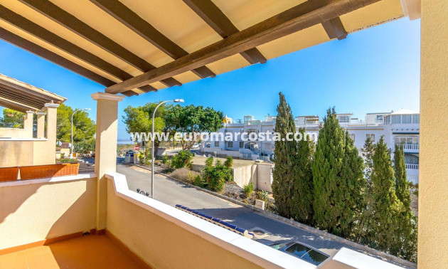 Sale - Casa - Orihuela Costa