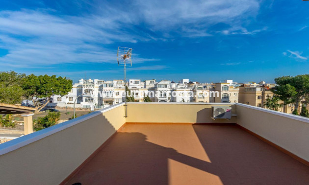 Sale - Casa - Orihuela Costa