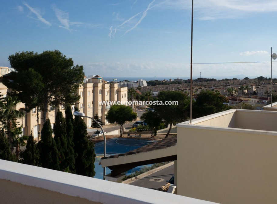 Sale - Casa - Orihuela Costa