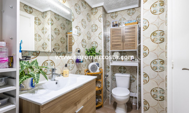 Venta - Apartamento / piso - Torrevieja - TORREVIEJA