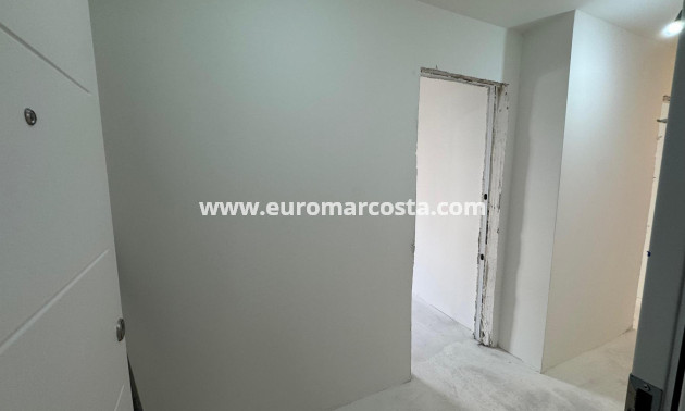 Sale - Apartment / flat - Torrevieja - TORREVIEJA