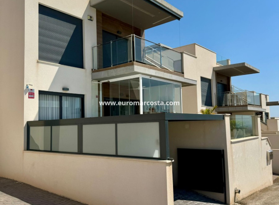 Venta - Bungalow - San Miguel de Salinas