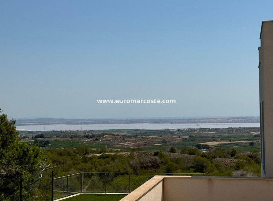 Venta - Bungalow - San Miguel de Salinas