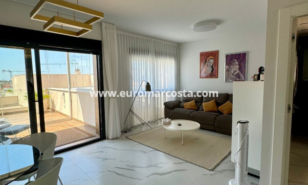 Venta - Bungalow - San Miguel de Salinas