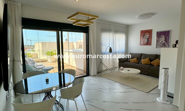 Venta - Bungalow - San Miguel de Salinas
